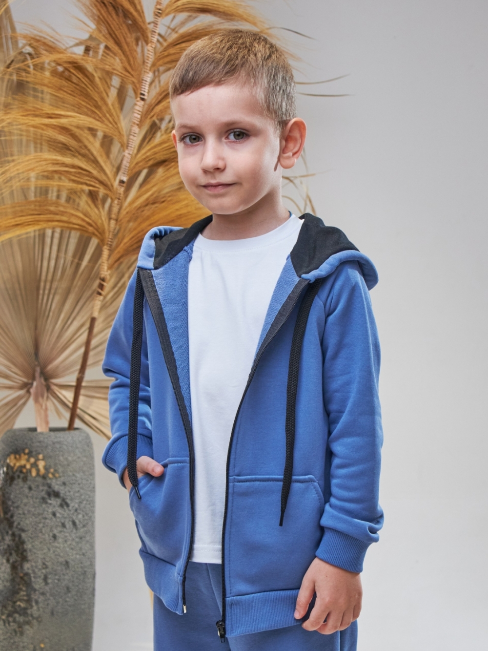 328-ДЖ. Костюм детский  на молнии, джинса хлопок 65%, 35% ПЭ, 3-х нитка без начеса 98,104,110,116